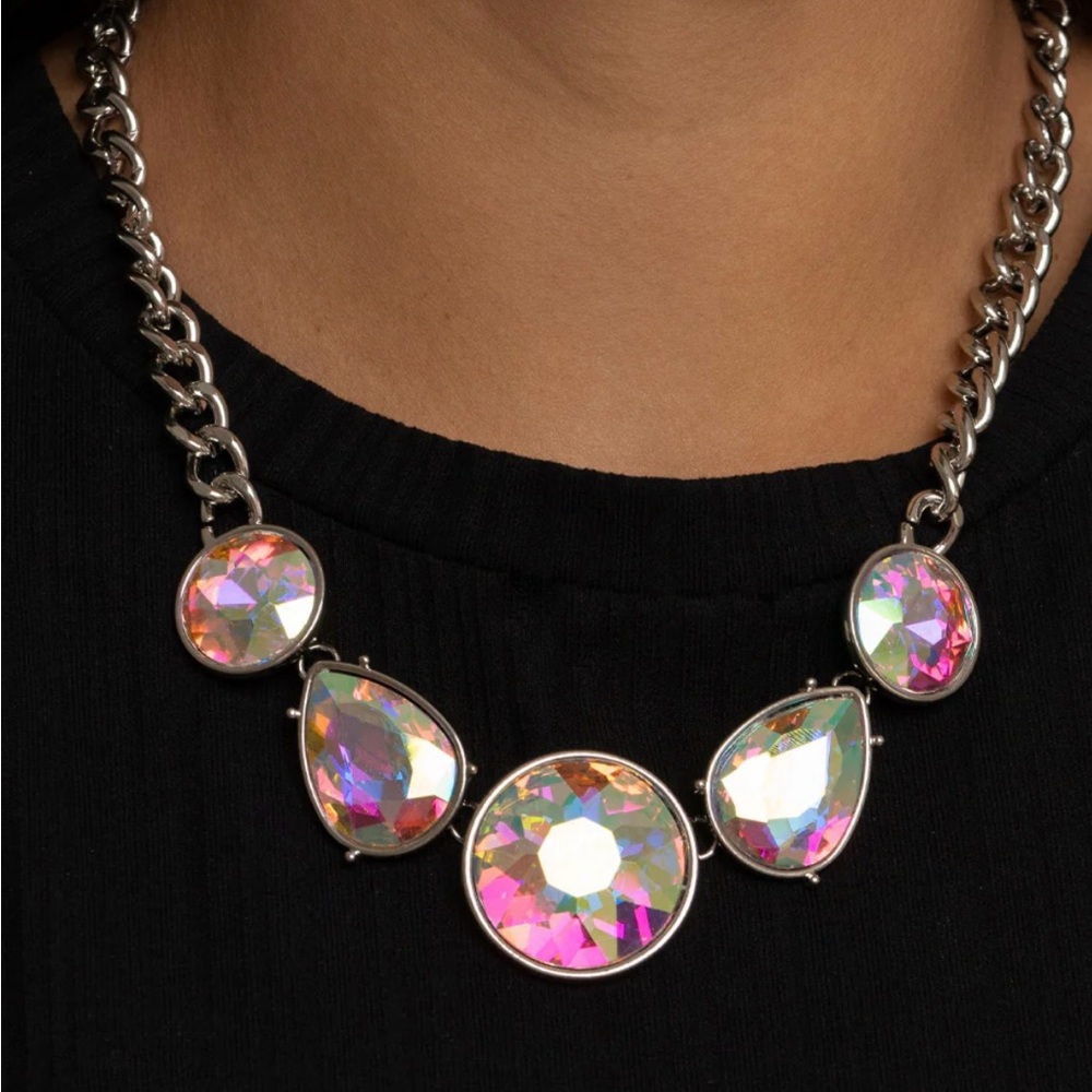 Paparazzi Silver Multi Necklace irredescent